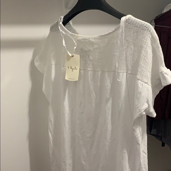 🌟 Plus Size White Shirt - Picture 4 of 4